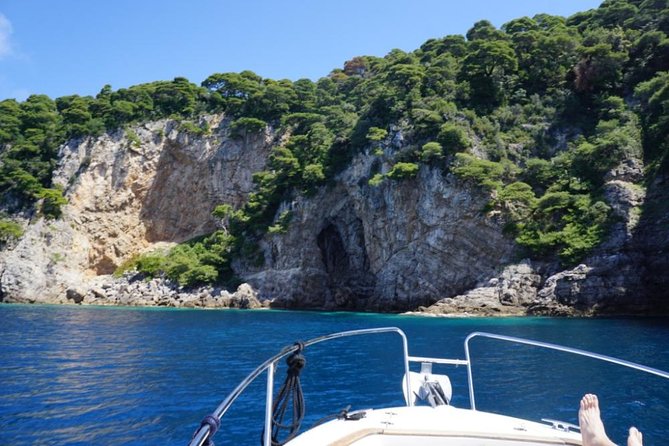 4h / 6h / 8h Elaphite Islands Tour with 7.5m/24FT SunDeck Boat - How the private Elaphite islands tour really works