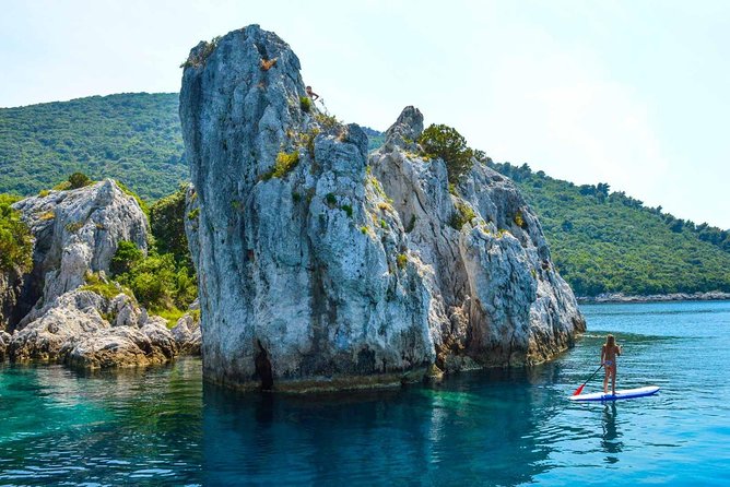 Adventure Sailing 4 Night Dubrovnik Cruise on the Huck Finn Cat - Peljesac Peninsula and Ston Walls: Salt History Plus Wine Slopes