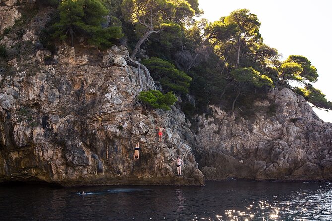 Blue Cave Premium Half-Day Tour with Panoramic Old Town View - Boat Comfort, Crew Style, and Why Small Groups Matter