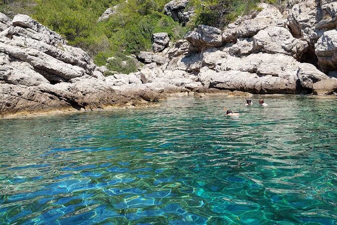 Blue cave tour - 4 caves and sandy beach - Snorkeling Gear and What to Pack When Towels Are Not Included