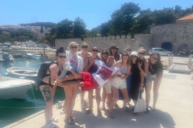 Blue & Green Cave,Sunj beach Small Group Tour with Speedboat - Sunj Beach: your 1 hour 40 minutes of reset time
