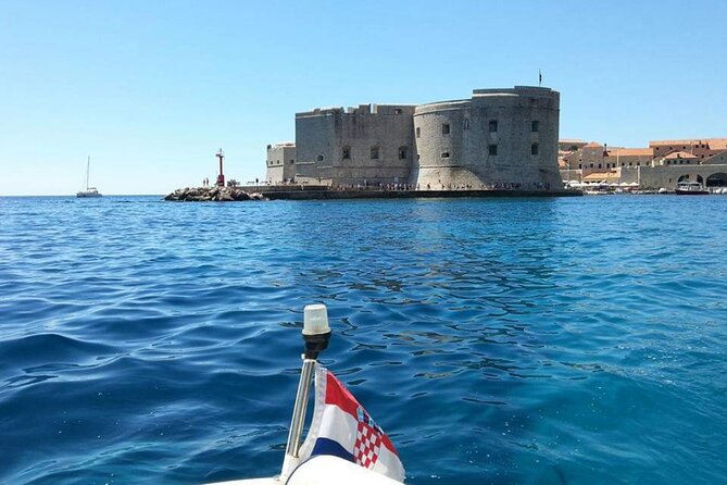 Boat rental in Dubrovnik Croatia. Cruise around Dubrovnik coast and islands - Price and value: why $473 per group can work out well