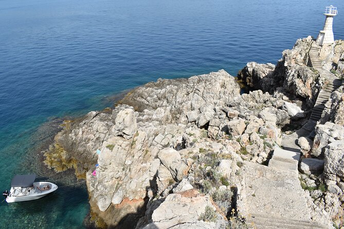 Boat rental in Dubrovnik Croatia. Cruise around Dubrovnik coast and islands - Who this private Dubrovnik boat rental is best for