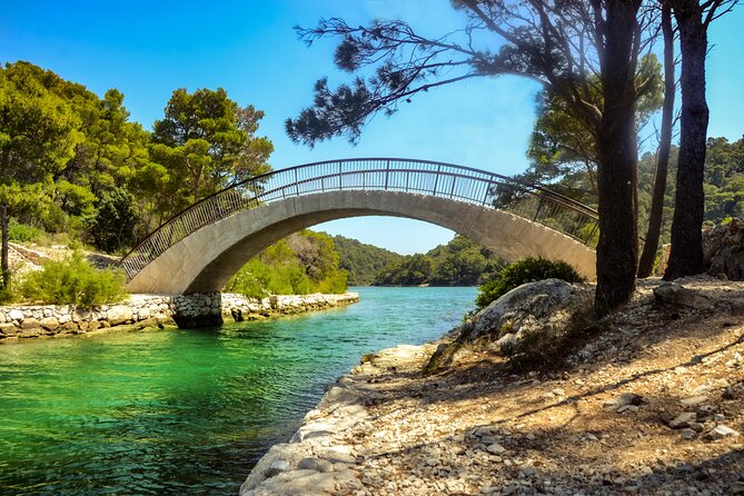 Boat Tour to Mljet National Park & 3 Islands - Blace Beach Stop: Quick Coastal Facts and a Reset Break
