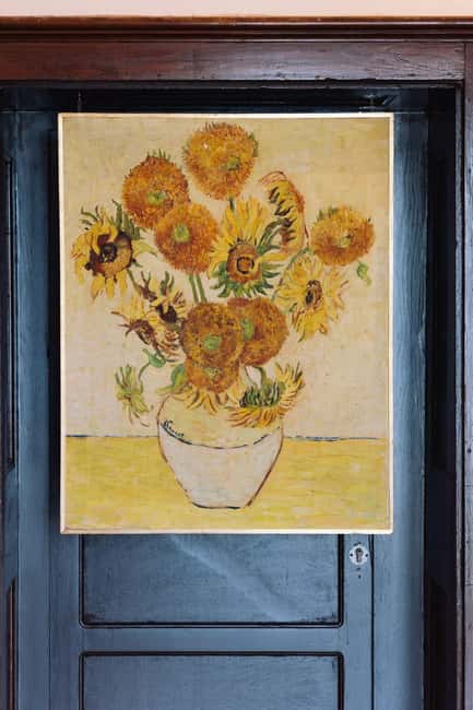 Cavtat: Ticket for Banac Gallery with Van Gogh's-Sunflowers - Van Gogh’s Sunflowers as the Center of Gravity