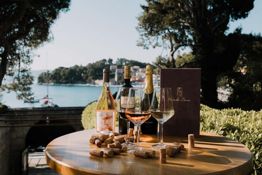 Cavtat Wine Experience: Tasting at Wine Bar Banac - Meeting at Wine Bar Banac in Cavtat, then heading into the tasting