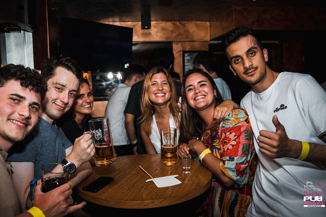 Columbo Pub Crawl Dubrovnik - Stop 3 at Top G: welcome shot, photo corner, photo props