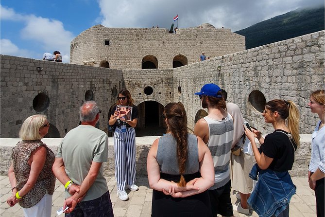 Complete Game of Thrones Experience in Dubrovnik - The Monument area and the famous staircase moment