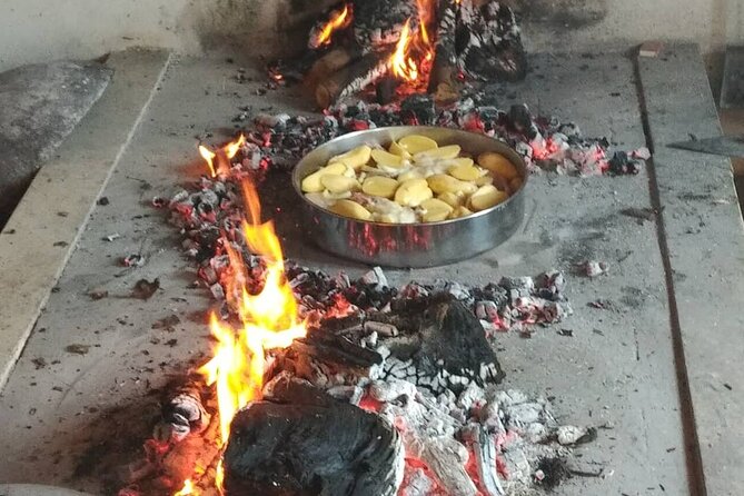 Croatian Traditional Cuisine: Peka Cooking Lesson - The meal: what comes out of the dome