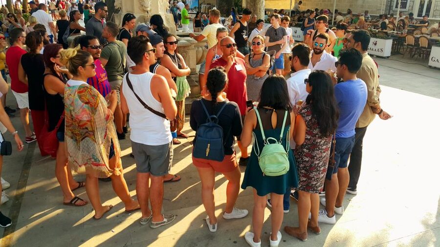 Dubrovnik: 1.5-Hour Guided Old Town Walking Tour - Onofrio’s fountain, water history, and why one stop matters