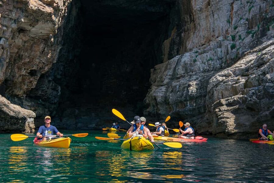 Dubrovnik: 2 or 3-Hour Morning Kayaking & Snorkeling Tour - The First Minutes: Safety Briefing and Paddling Setup