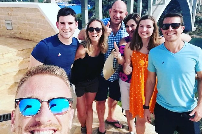 Dubrovnik Airport to Split Private transfer 1-8 pax (Door to Door any location) - Optional detours: Ston, Mali Ston lunch, Mostar, Kravice Waterfalls, Klis fortress