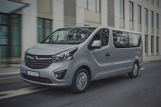 Dubrovnik Airport Transfer Shuttle - Private Car or Van for Up to 4: Comfort, Luggage, and Group Shape