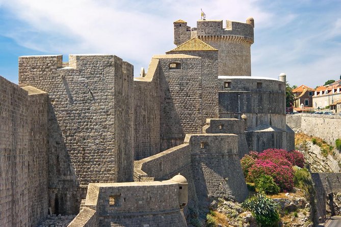 Dubrovnik: Ancient City Walls & Wars Walking Tour - The 2 km Wall Walk: Stairs, Views, and Fort Positions