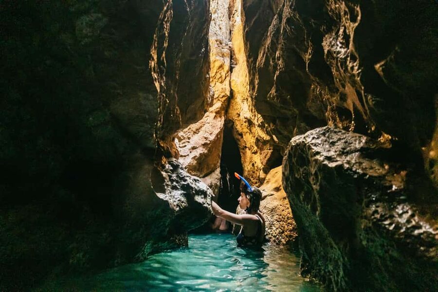 Dubrovnik: Blue Cave and Elafit Small Group Boat Exploration - The real appeal of Dubrovnik’s Blue Cave, Green Cave, and Dark Cave boat day