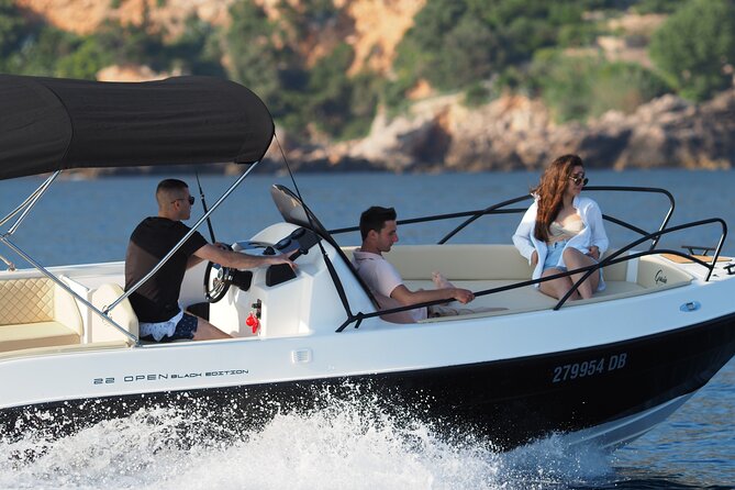 Dubrovnik:Blue cave and sandy beach Sunj with a private speedboat - Koločep Island Green Caves: Three Close Caves for Snorkel Time