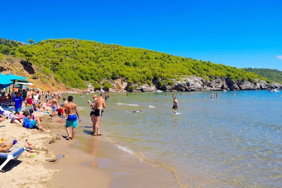 Dubrovnik: Blue Cave & Sunj Beach Boat Tour with Drinks - Packing tips that make the day smoother (especially in shoulder seasons)