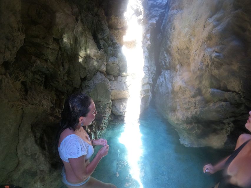 Dubrovnik: Blue & Green Caves Private Boat Tour with Drinks - Sunj Beach on Lopud: The Long Payoff Stop (Plus Bar Lounge Tips)