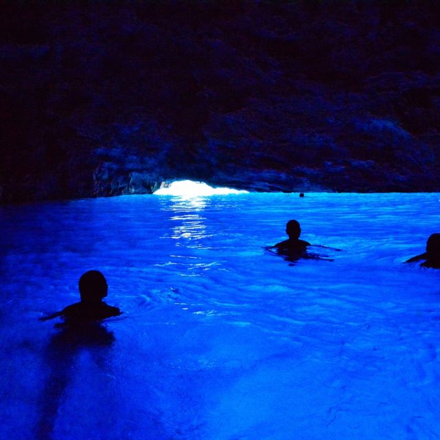 Dubrovnik: Blue & Green Caves Private Boat Tour with Drinks - The Scenic Cruise Warmup: Bridge Views and a Lighthouse Photo Stop