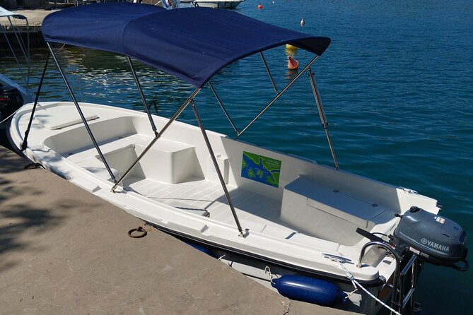 Dubrovnik Boat Rental without License - Snorkeling setup, life vests, and a map that keeps you oriented