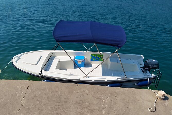 Dubrovnik Boat Rental without License - Boat and engine walkthrough plus tracking safety