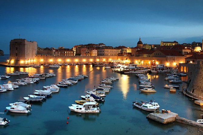 Dubrovnik by Night, History, Wine & Bites - How the night walk runs, from Onofrio’s Fountain to Old Town