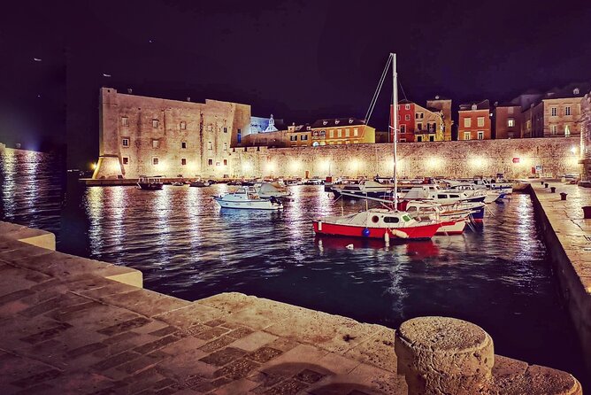 Dubrovnik By Night Walking Tour - Rector’s Palace: When the Stories Explain the Structure
