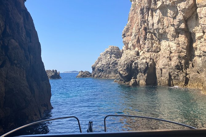 Dubrovnik cave experience swimming tour - Boat ride and coast views on the Atlantic OPEN 750