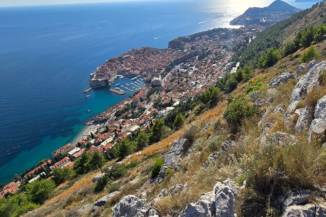 Dubrovnik City Tour with History, Photos & Round Trip Ride - Ombla River viewpoint, the constant 10°C water, and a quick history break