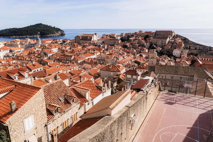 Dubrovnik: City Walls Guided Tour-Small Group Experience - Pace, timing, and how to make the most of 2 hours