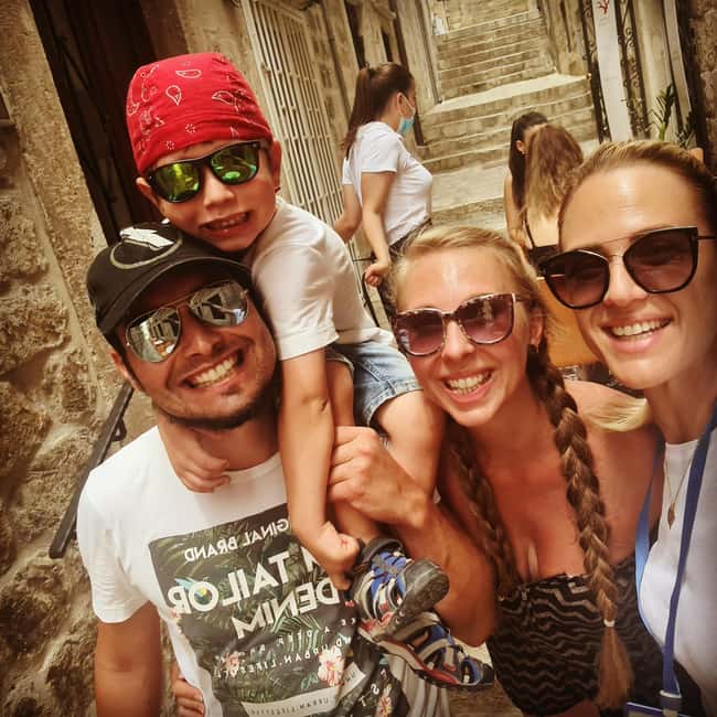 Dubrovnik:City Walls & Old Town 2 in 1 Walking Tour - Franciscan Church, Onofrio’s Fountain, and Orlando’s Column
