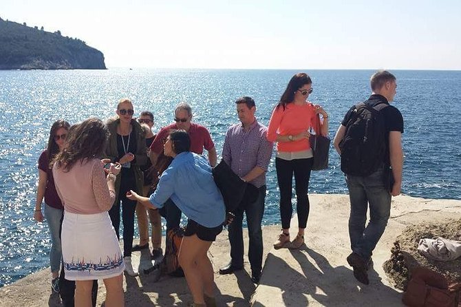 Dubrovnik City Walls Sunset Guided Tour - Amerling Fontana to the western entrance: how the walk starts with purpose