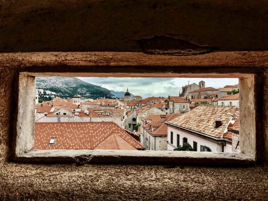 Dubrovnik: City Walls Tour for Early Birds & Sunset Chaser - The “golden age” story you will hear while you walk