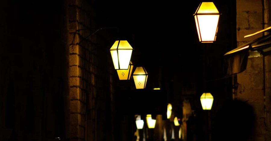 Dubrovnik: Dark tales of the Old Town - Ruins, old convents, churches, and what climbing really means