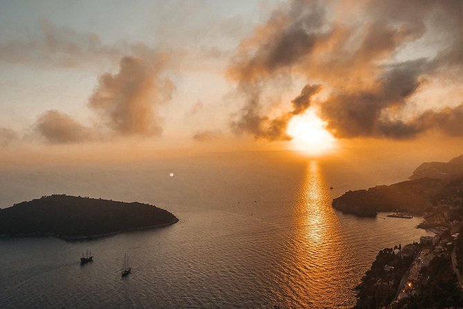 Dubrovnik E-Tuk Tuk Sunset Tour to Mount Srd - Pickup, meeting point, and how to not waste time