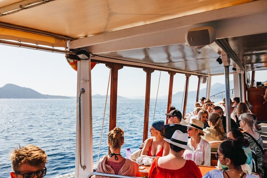 Dubrovnik: Elaphite Island Cruise w/ Drinks & Optional Lunch - Lopud for 3 hours: Sunj Bay, car-free roads, and practical choices