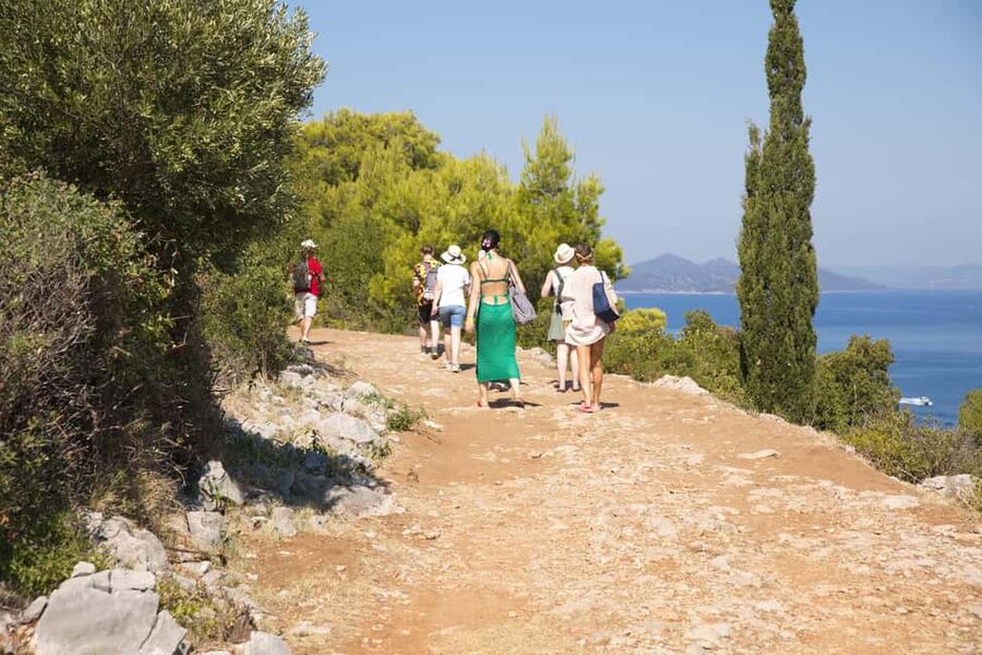 Dubrovnik: Elaphite Island Hopping Cruise on Karaka Ship - Koločep Island: your first hour of beach time and farm or hiking options