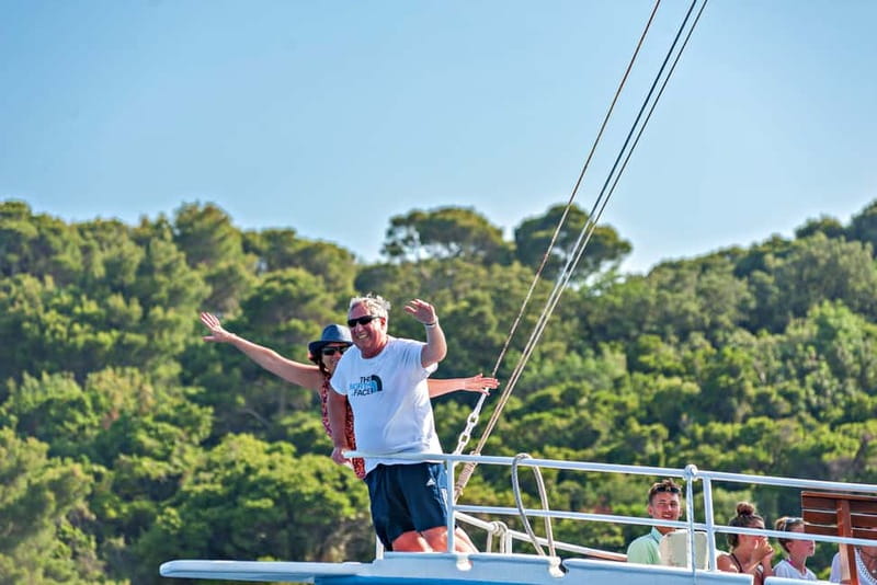 Dubrovnik: Elaphite Islands Cruise with Lunch and Drinks - Lopud: the long island stop with promenade time and beach energy