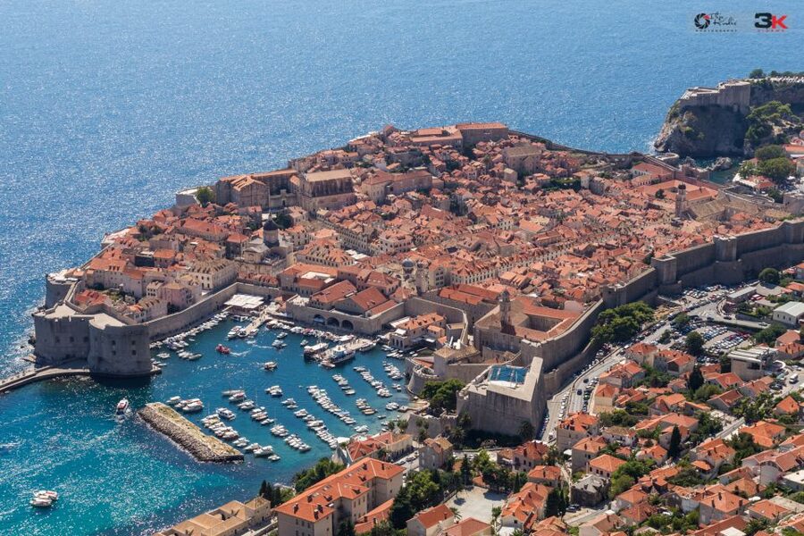 Dubrovnik: Explore Dubrovnik Old Town Walking Tour - Price, Private Group Size, and Who Gets Best Value