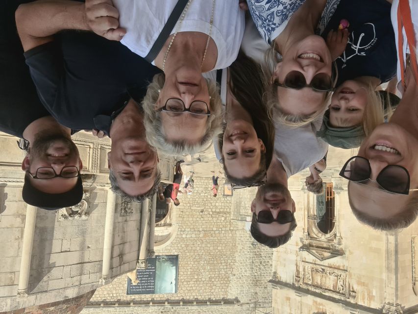 Dubrovnik: Explore Dubrovnik Old Town Walking Tour - Finding Your Guide at Pile Gate and Brsalje