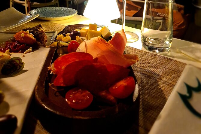 Dubrovnik Food & Wine Tour (Small-Group) - Croatian wine and spirits pairings that feel practical