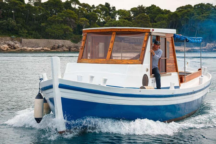 Dubrovnik: Full-Day Blue Cave & Elaphiti Islands Boat Tour - Stop 1: Koločep and the Blue Cave swim, when timing matters