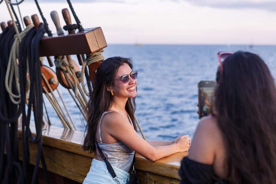 Dubrovnik: Galleon Sunset Cruise with a Live Guide & Drink - What happens on the boat: guide stories plus live entertainment