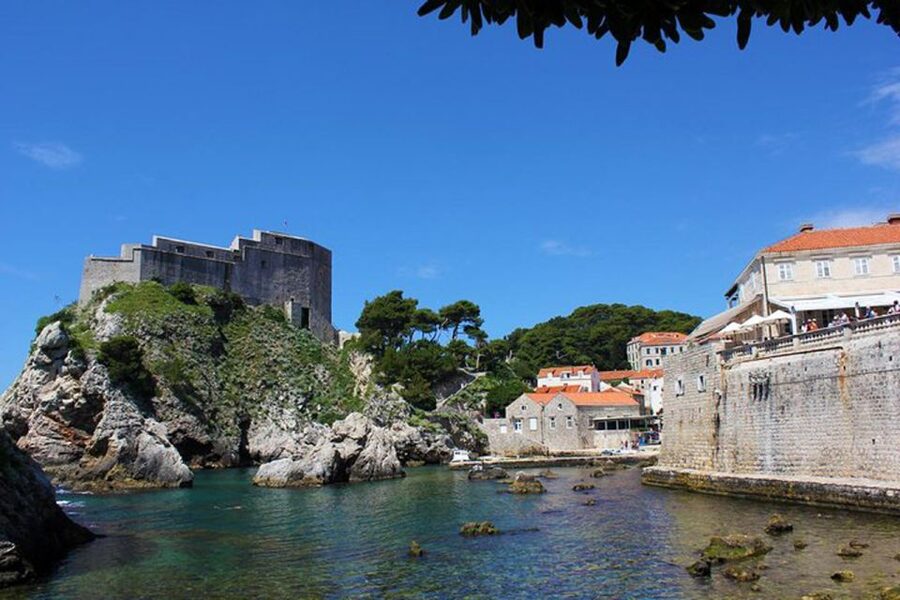 Dubrovnik: Game of Thrones and City Walls Walking Tour - Dubrovnik Old Town, turned into a King’s Landing map