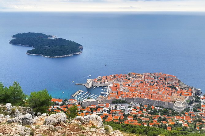 Dubrovnik Game of Thrones Driving Tour - Mount Srđ and the Napoleon garrison ruins stop