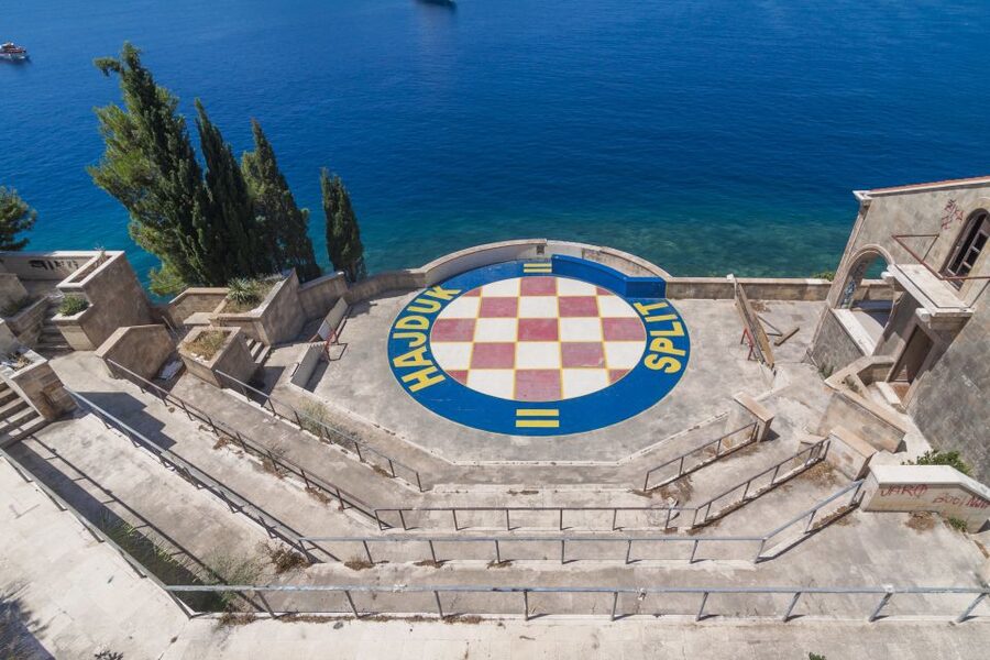 Dubrovnik: Game of Thrones Walking, Car and Boat Tour - Guides can make or break this kind of tour