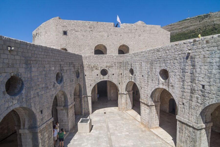 Dubrovnik: Game of Thrones Walking, Car and Boat Tour - The Red Keep and King’s Road walking segment