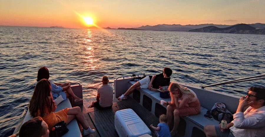 Dubrovnik: Golden Hour Sunset Cruise - Key highlights to know before you go