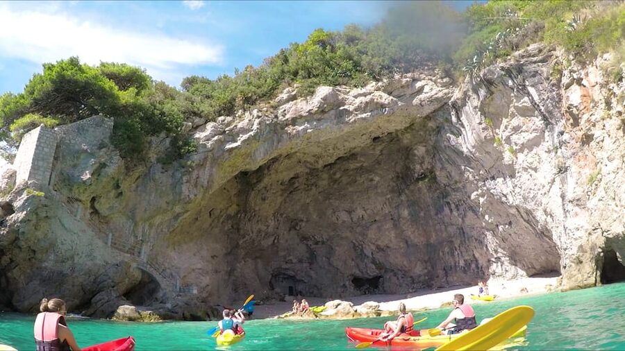 Dubrovnik: Guided Sea Kayaking and Snorkeling Tour - Who This Tour Suits Best, and Who Should Skip It