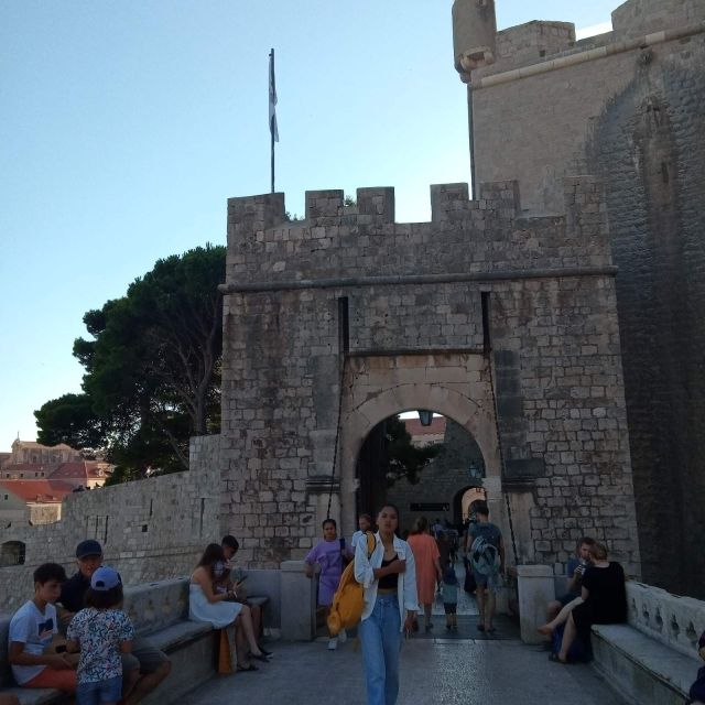 Dubrovnik: Historical Tour with Game of thrones details - Photo stops and small-group pacing that feels human